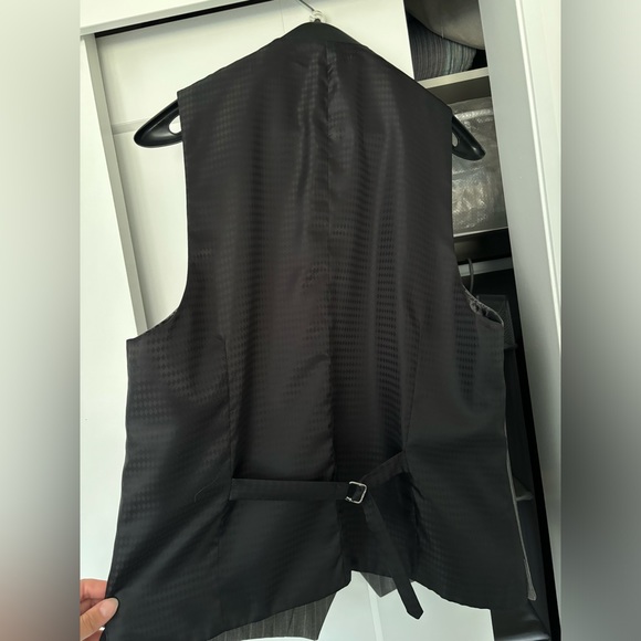 Moores Suit, Vest and Pants - Picture 5 of 6